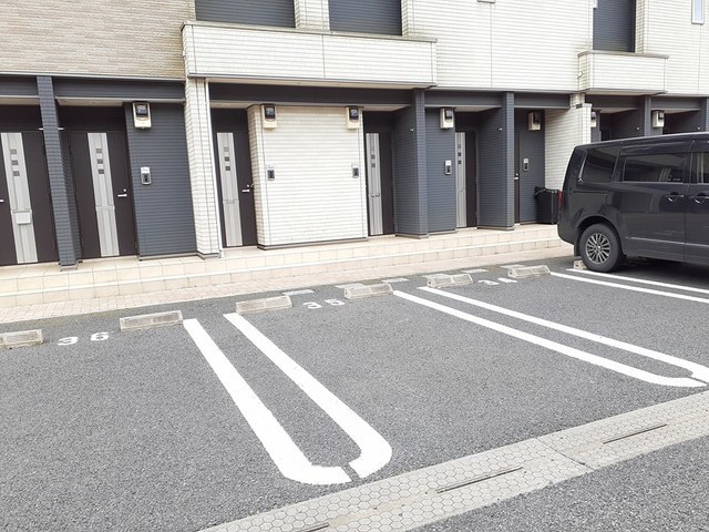 14/20 駐車場