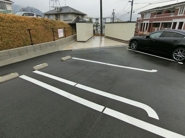 14/20 駐車場