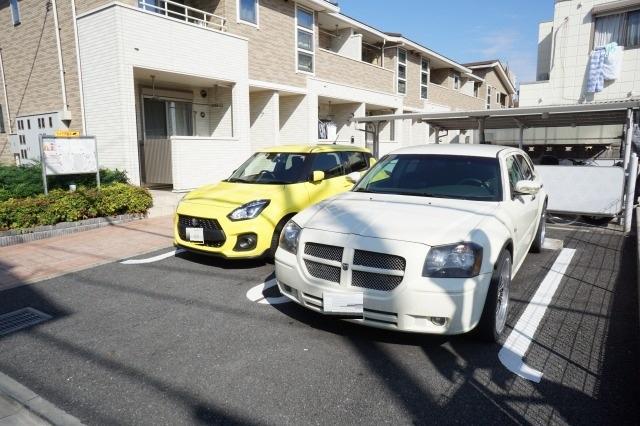 2/8 駐車場