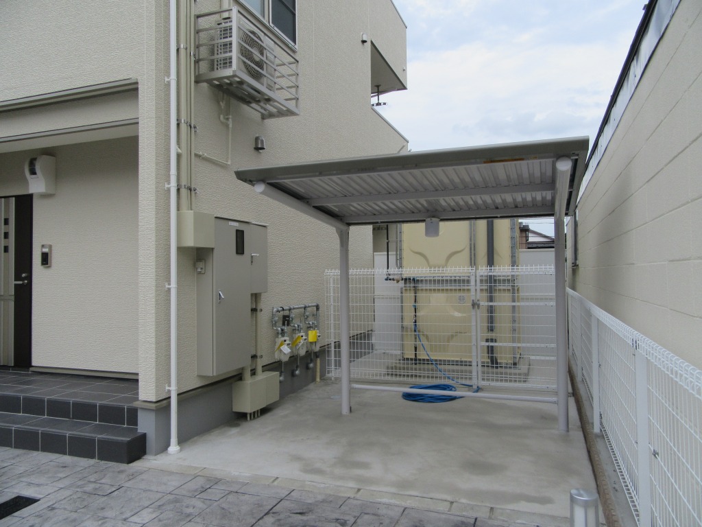 14/20 駐車場