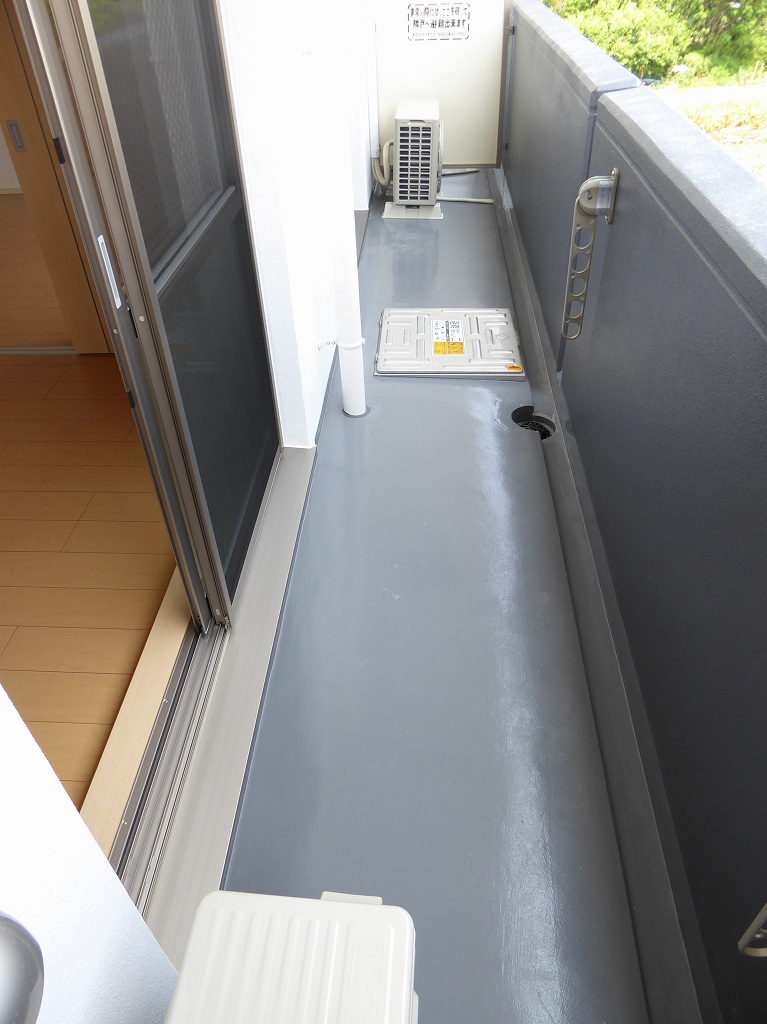 13/20 バルコニー