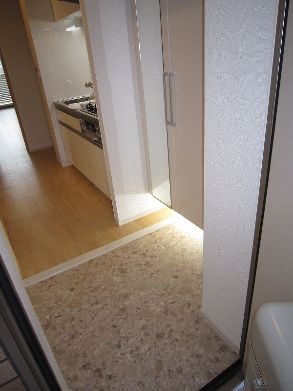 5/24 玄関