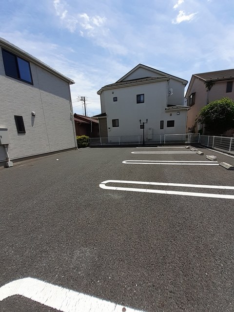 14/20 駐車場