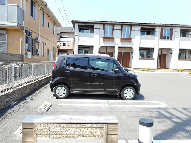 2/8 駐車場