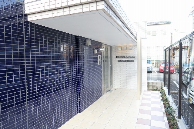 14/20 エントランス