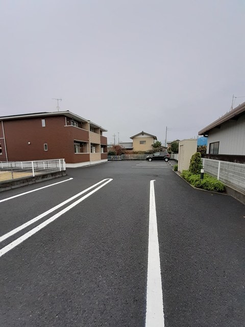 14/20 駐車場