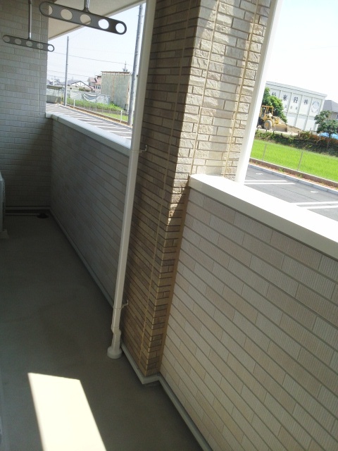 13/23 バルコニー