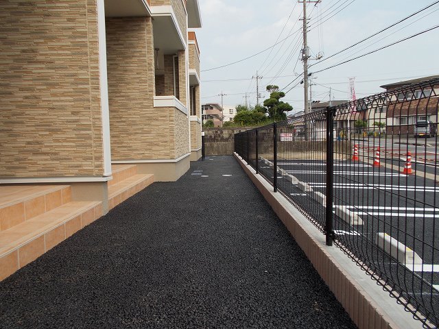 13/20 エントランス