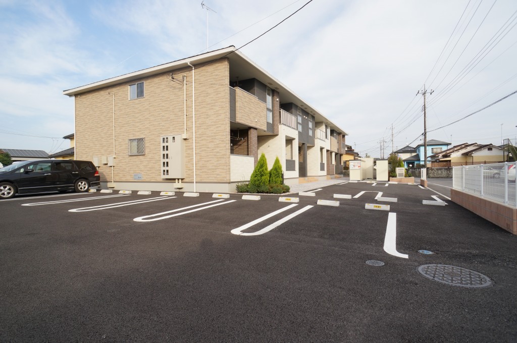 14/20 駐車場