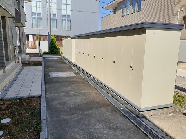 14/20 エントランス