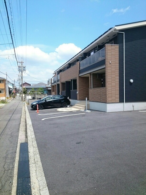 14/20 駐車場