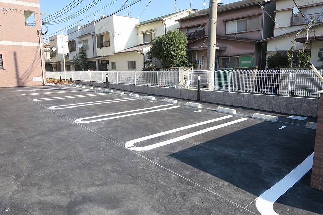 14/20 駐車場