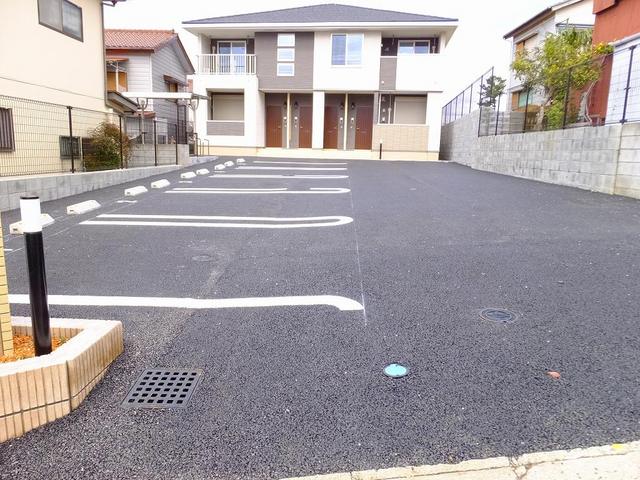 14/20 駐車場