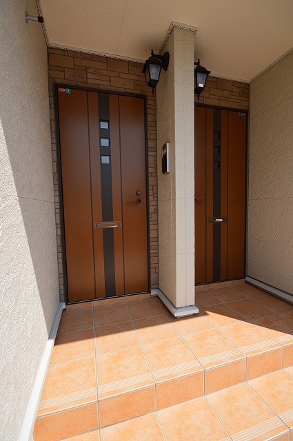 13/20 エントランス