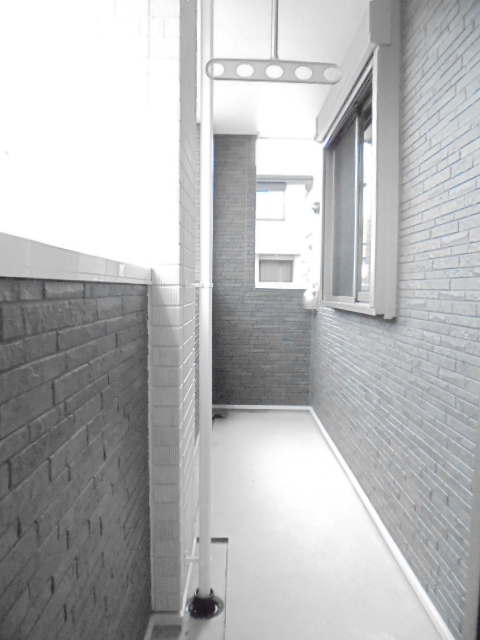 15/23 バルコニー