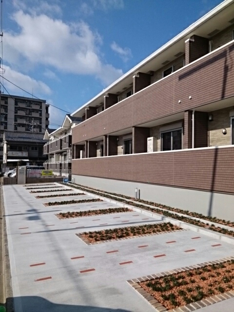 14/23 駐車場