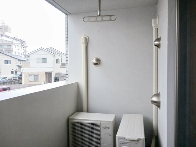 13/21 バルコニー