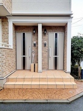 14/20 エントランス