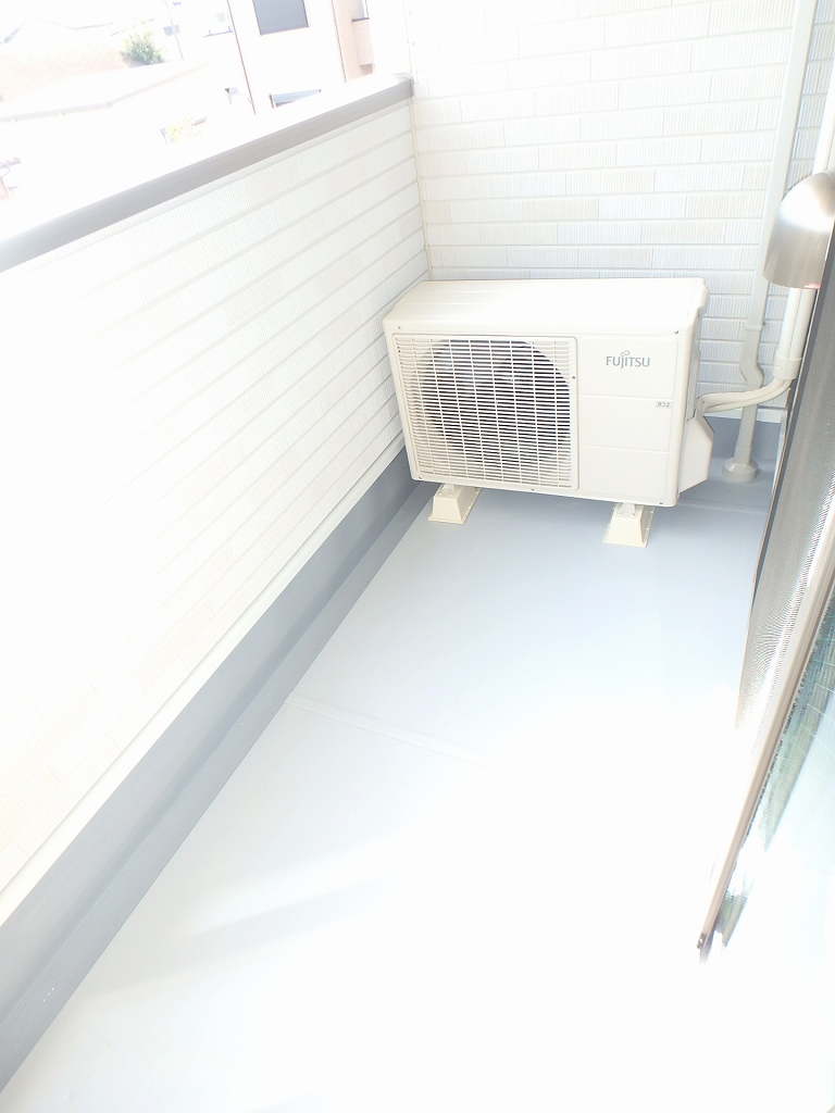 13/20 バルコニー