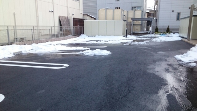 14/20 駐車場