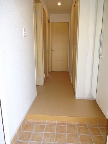 8/18 玄関