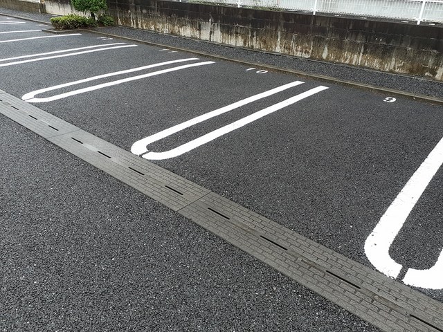 14/20 駐車場