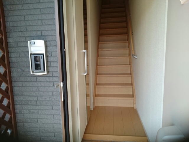 6/20 玄関