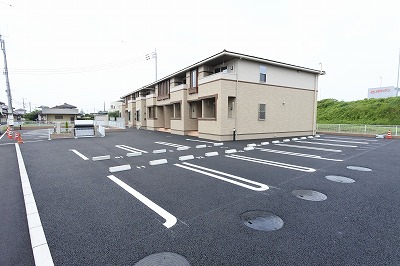 14/20 駐車場