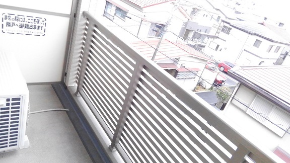 13/20 バルコニー