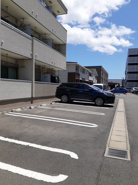 14/22 駐車場