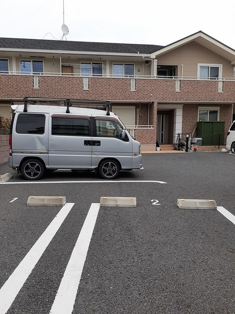 14/20 駐車場