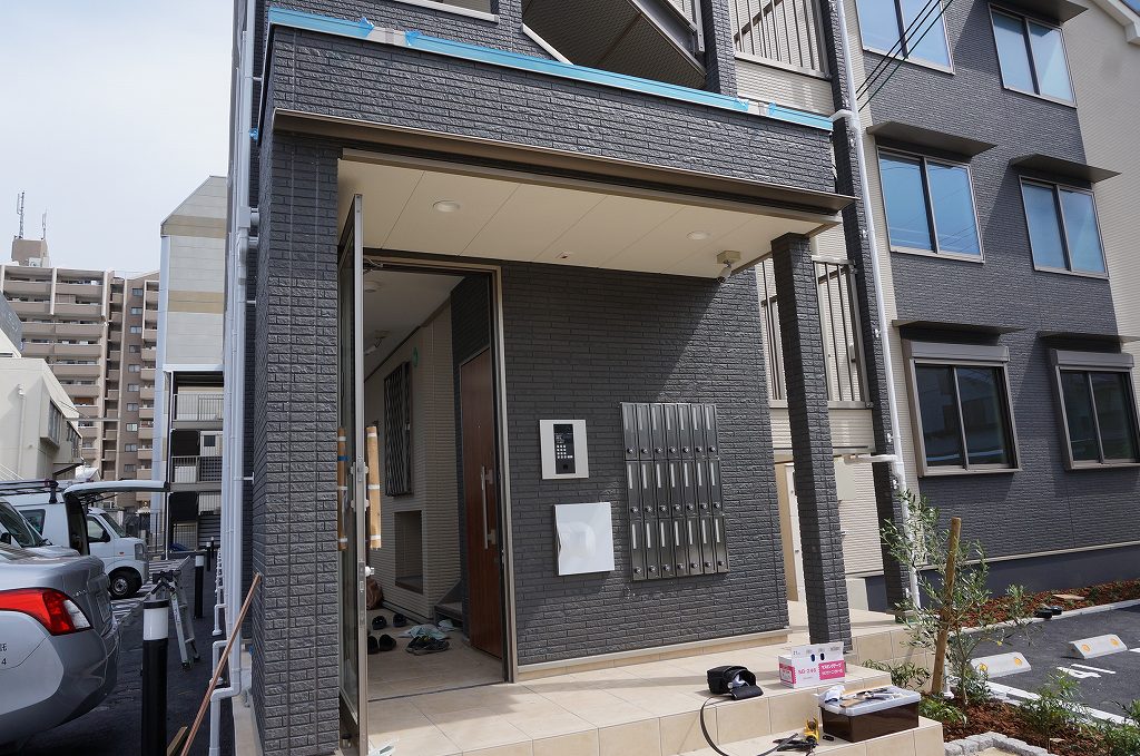 13/20 エントランス