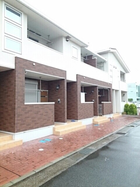 14/20 エントランス