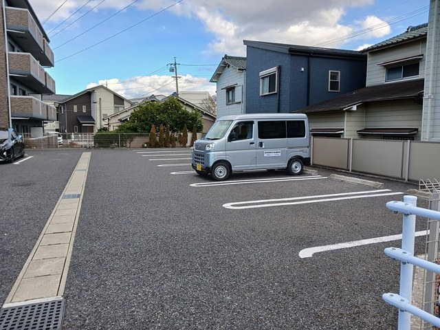 14/22 駐車場