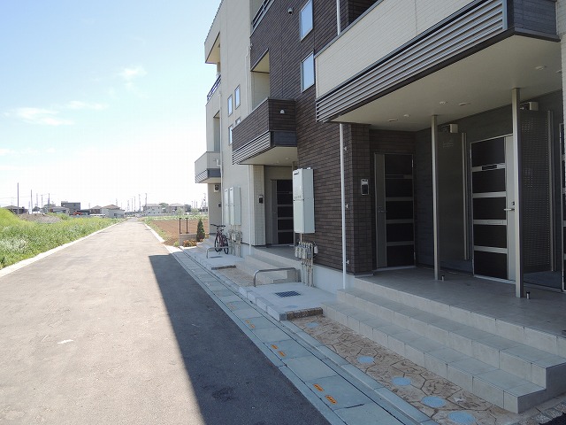 2/13 エントランス