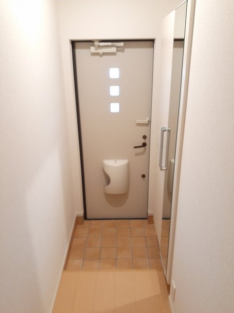 6/20 玄関