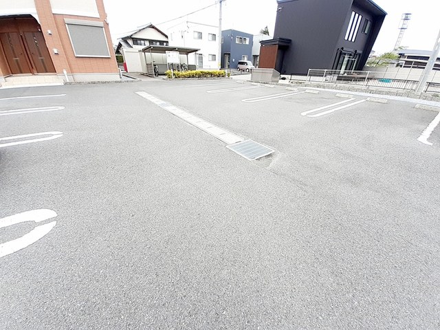 14/20 駐車場