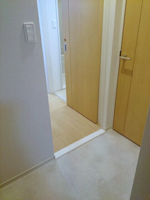 6/20 玄関