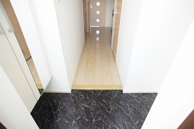 6/22 玄関