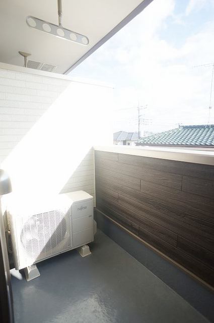 13/21 バルコニー