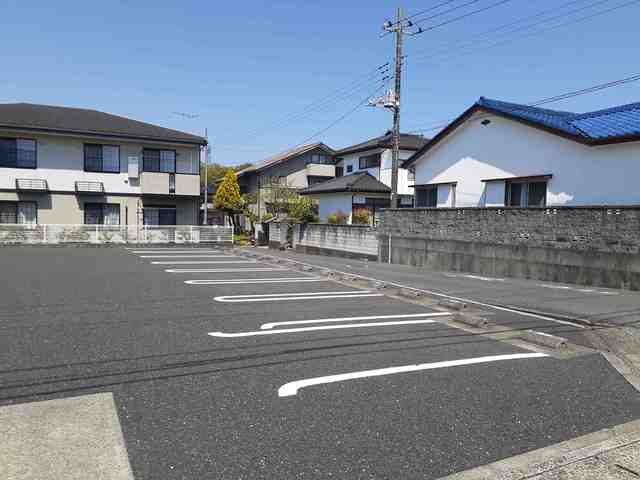14/20 駐車場