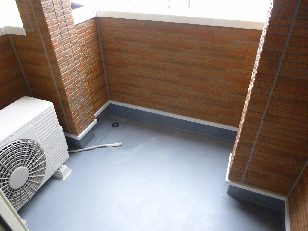 13/20 バルコニー