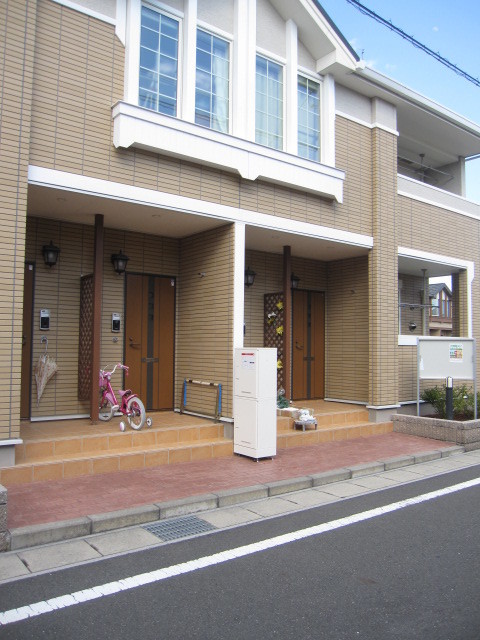 14/20 エントランス