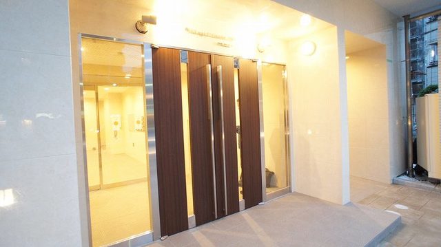 7/10 エントランス