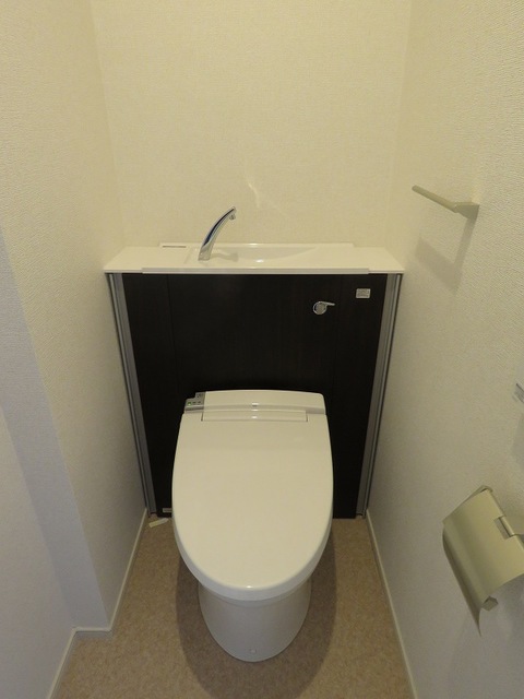 13/30 トイレ