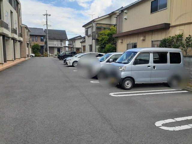 14/22 駐車場
