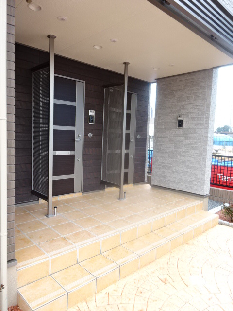 13/20 エントランス