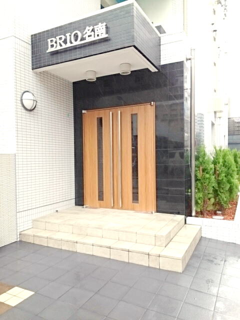 14/21 エントランス