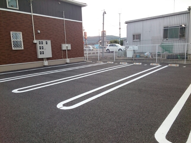 14/20 駐車場