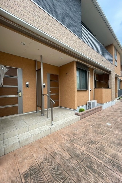 17/22 エントランス